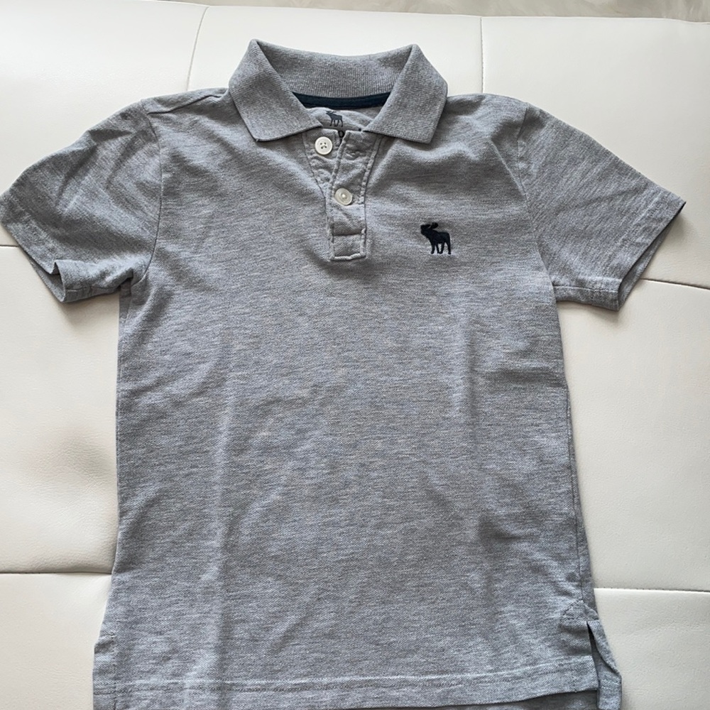 Abercrombie kids gray polo shirt